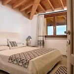 Borgo Arborea Charming Retreat מלון סנטה טרזה גאיורה