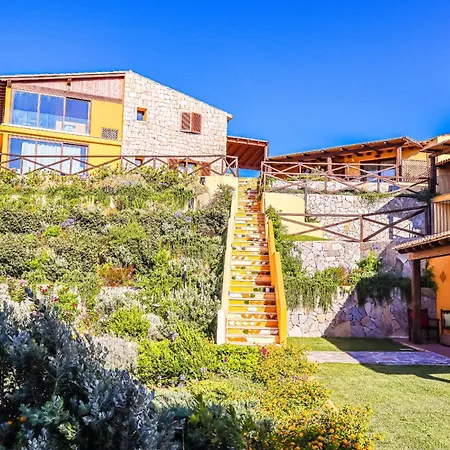 Borgo Arborea Charming Retreat מלון